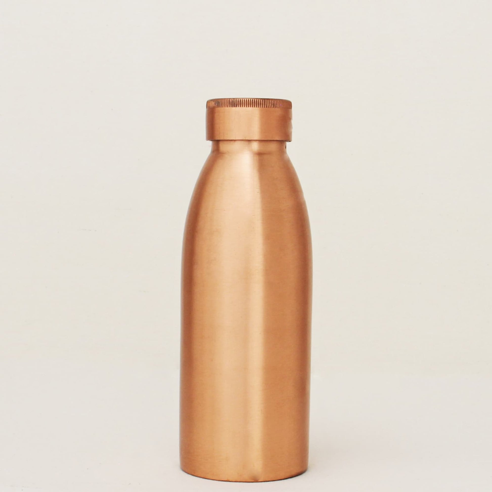 1014108US1_Pure_Copper_Water_Bottle_1.jpg